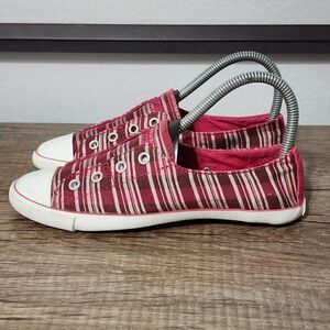 Converse Slip-On Lo Women's Shoes Size 5 Red Plaid
